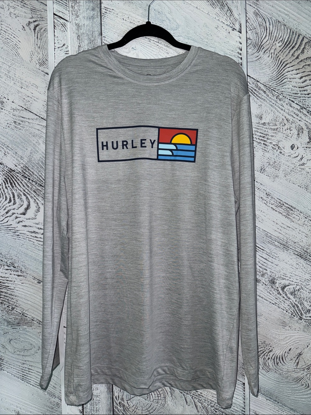 Hurley Light Gray Long Sleeve Logo Tee with Sunset Graphic